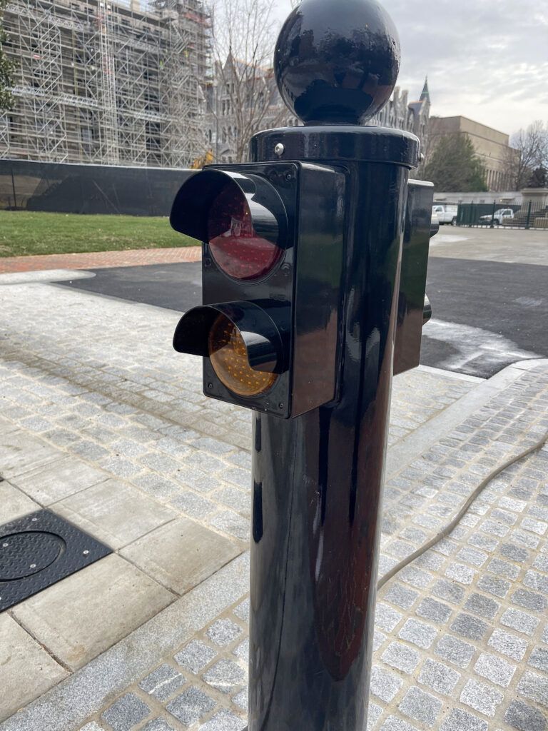 Stoplight Bollards