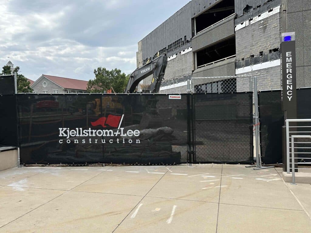 Windscreens & Privacy Options