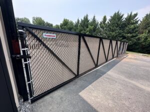 G18 - Chain Link Swing Gate