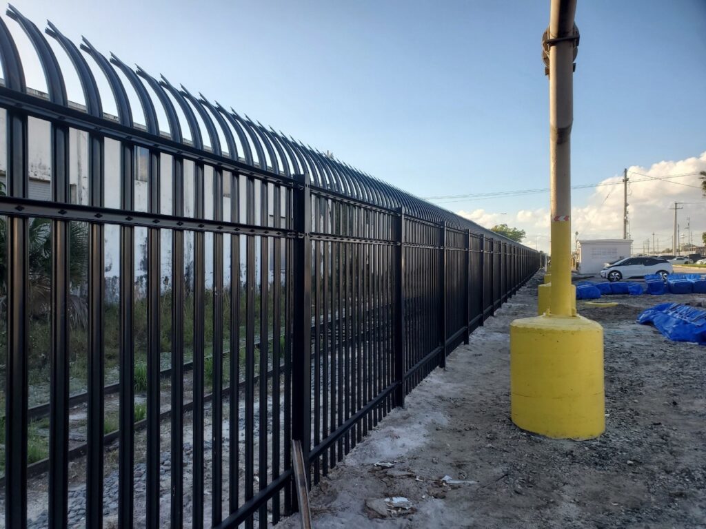 S3 - 8’ M50 Crash-Rated Steel