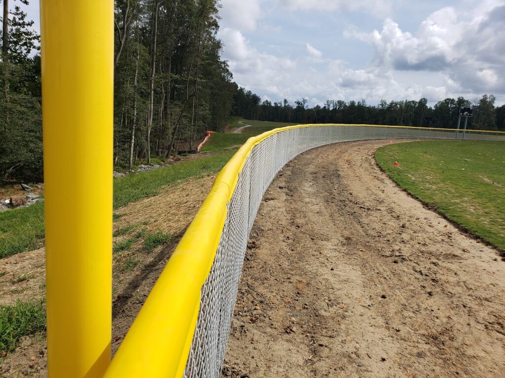 SP8 - Chain Link Outfield