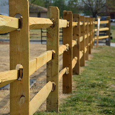 Wood Fence Thumbnail 04