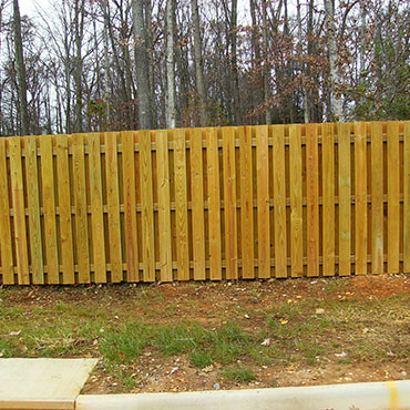 Wood Fence Thumbnail 09