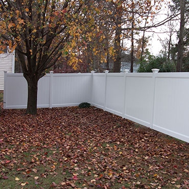 Vinyl Fence Thumbnail 12